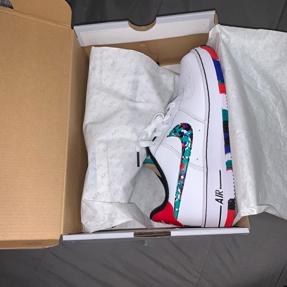 crayon white air force 1